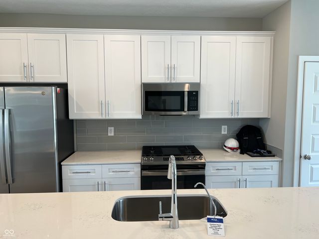 6940 Equality Boulevard, Carmel, IN 46033