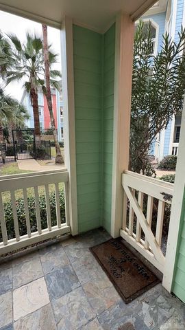 7000 Seawall Blvd, Galveston, TX 77551