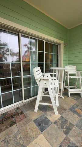 7000 Seawall Blvd, Galveston, TX 77551