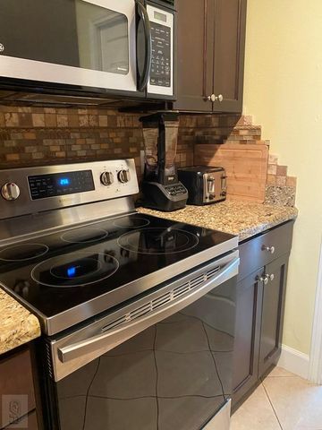 7000 Seawall Blvd, Galveston, TX 77551