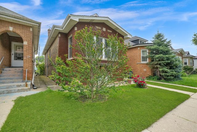 3131 N Major Avenue, Chicago, IL 60634