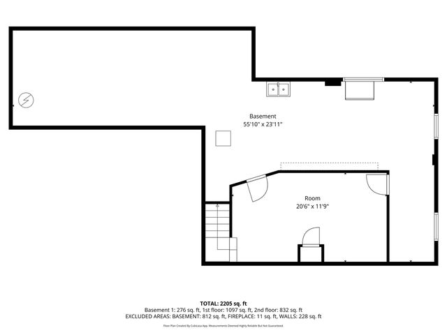 9936 N Concord DRIVE, Mequon, WI 53097