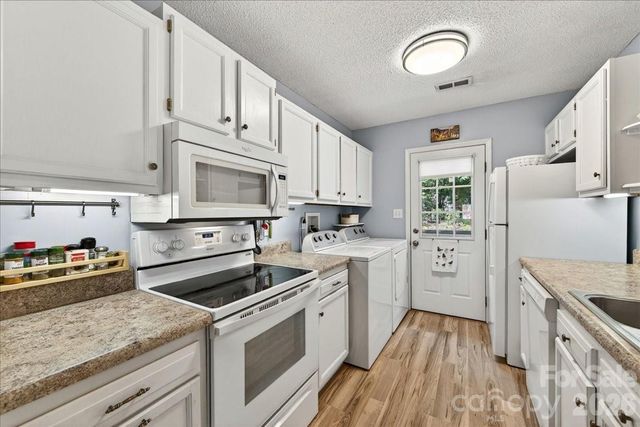 7306 Carrbridge Lane, Charlotte, NC 28226