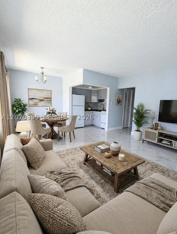 3177 S Ocean Dr 125, Hallandale Beach, FL 33009