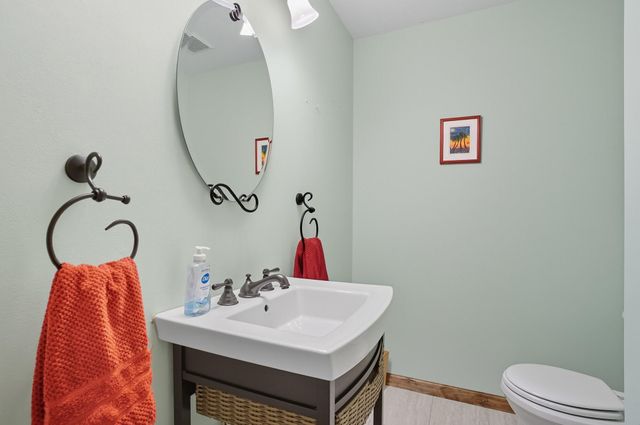 5935 Lynwood Court, Whitehouse, OH 43571