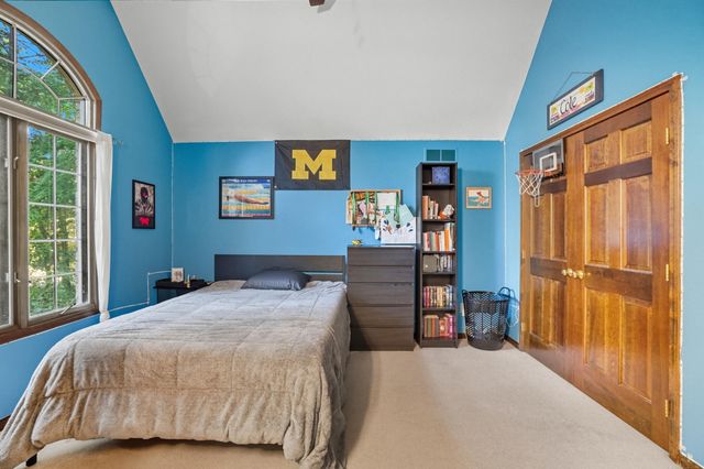 5935 Lynwood Court, Whitehouse, OH 43571