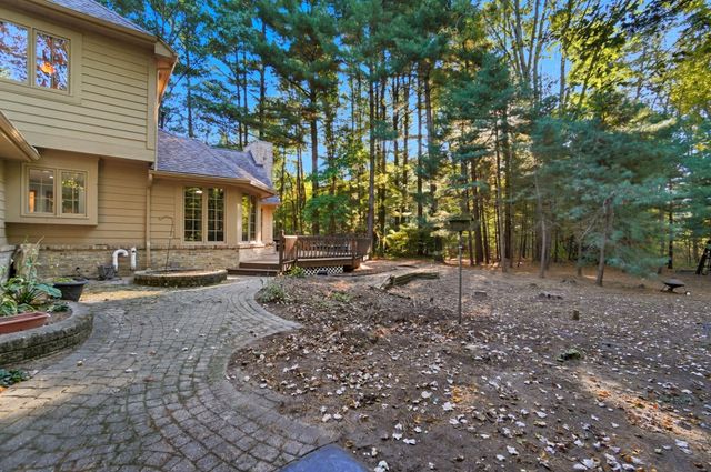 5935 Lynwood Court, Whitehouse, OH 43571