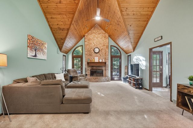 5935 Lynwood Court, Whitehouse, OH 43571