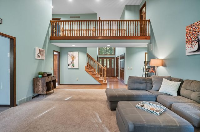 5935 Lynwood Court, Whitehouse, OH 43571