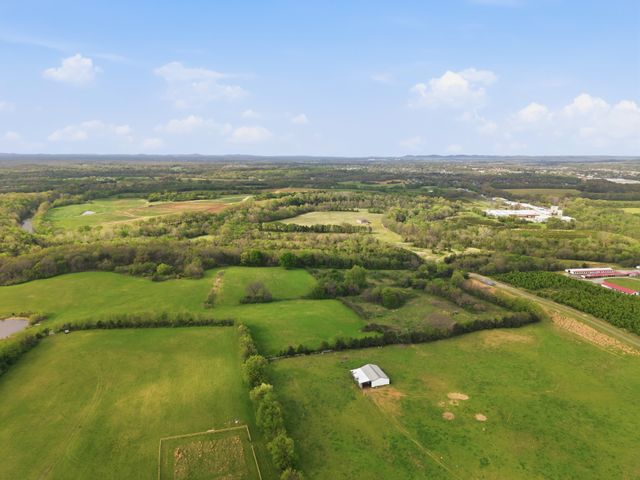 1128 Highway 64, W, Shelbyville, TN 37160