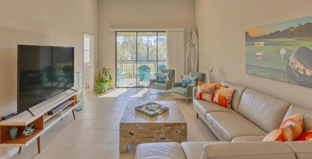 13816 MESSINA LOOP 203, Lakewood Ranch, FL 34211