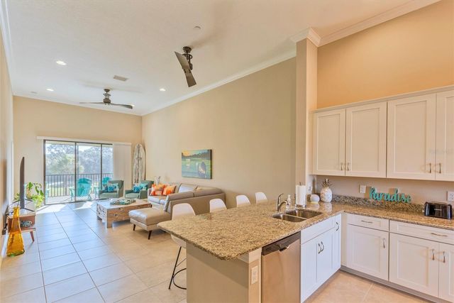 13816 MESSINA LOOP 203, Lakewood Ranch, FL 34211