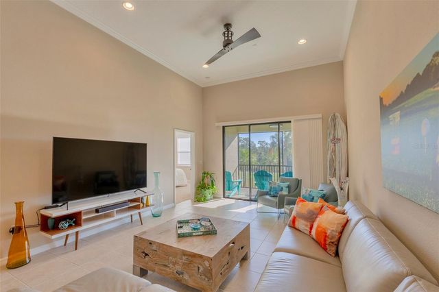 13816 MESSINA LOOP 203, Lakewood Ranch, FL 34211