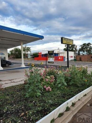1300 N Elizabeth St, Pueblo, CO 81003