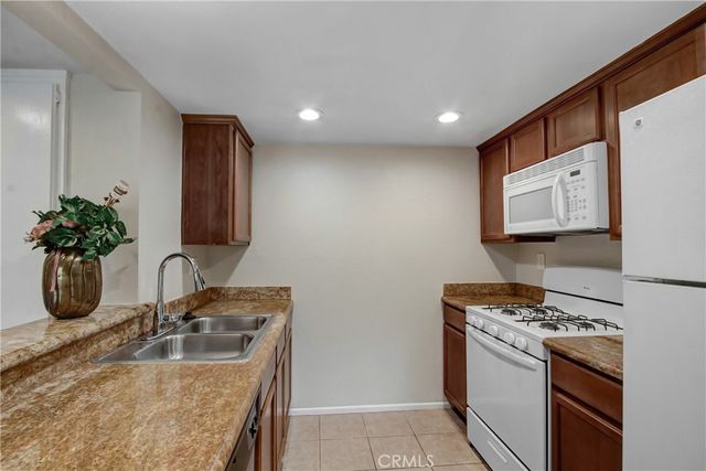 1110 W Blaine 107, Riverside, CA 92507