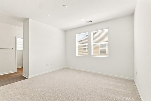 16583 Bottlebrush Lane 2, Fontana, CA 92336