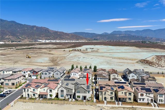 16583 Bottlebrush Lane 2, Fontana, CA 92336
