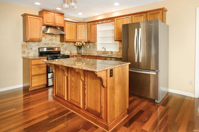 600 W Cyprus Circle, Bloomington, IN 47403