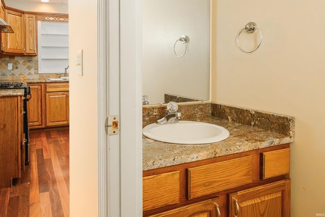 600 W Cyprus Circle, Bloomington, IN 47403