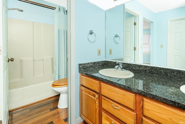 600 W Cyprus Circle, Bloomington, IN 47403