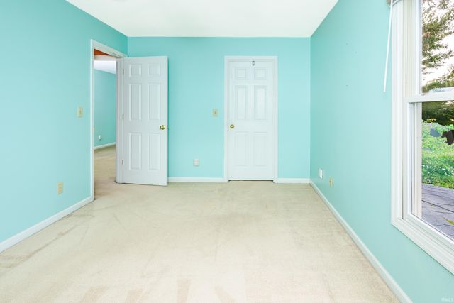 600 W Cyprus Circle, Bloomington, IN 47403