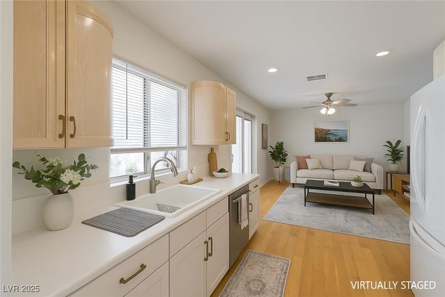 3685 Julius Court, Las Vegas, NV 89129