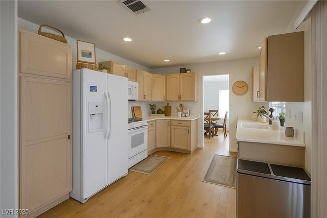 3685 Julius Court, Las Vegas, NV 89129