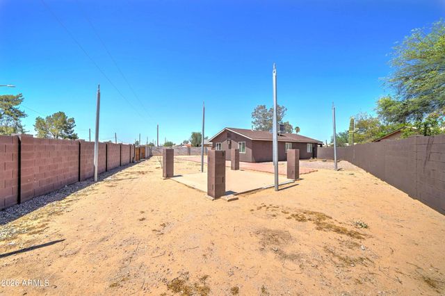 1205 E ERIE Court, Casa Grande, AZ 85122