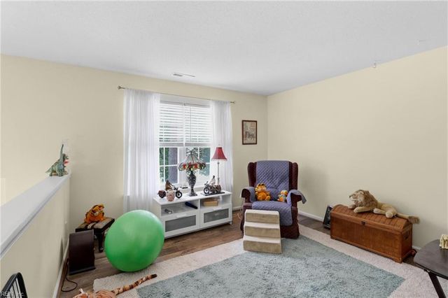 313 Lane CRES, Smithfield, VA 23430