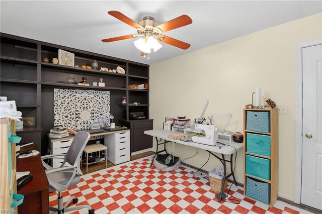 313 Lane CRES, Smithfield, VA 23430