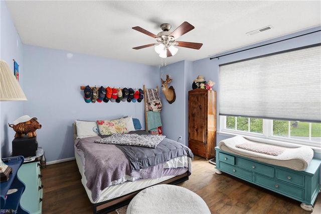 313 Lane CRES, Smithfield, VA 23430
