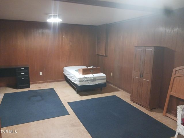 217 Holland Drive, Kingsport, TN 37663