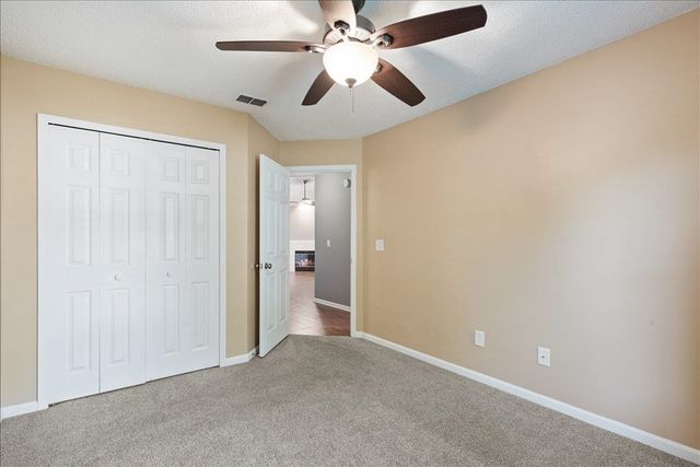 1729 Chandelier Cir, Jacksonville, FL 32225