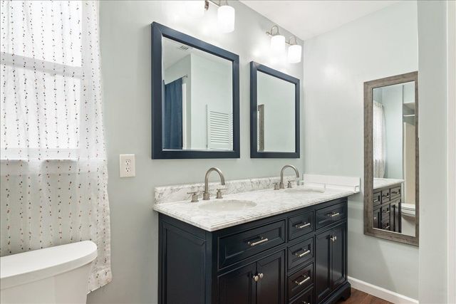 1729 Chandelier Cir, Jacksonville, FL 32225