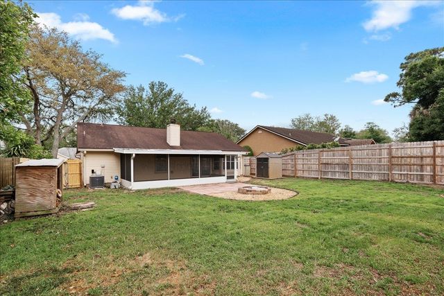 1729 Chandelier Cir, Jacksonville, FL 32225