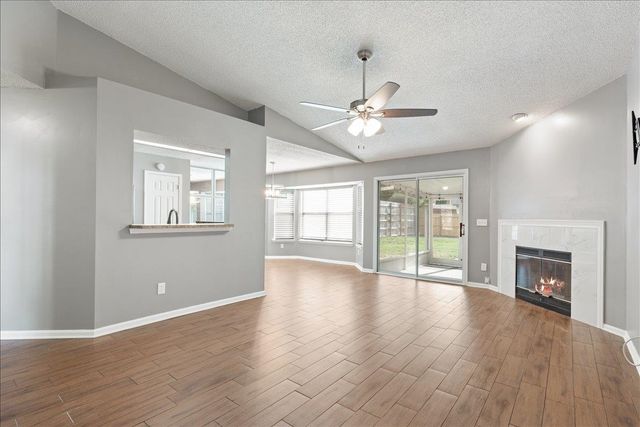 1729 Chandelier Cir, Jacksonville, FL 32225