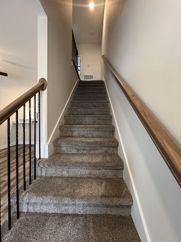 550 Peachers Mill Rd Unit B4, Clarksville, TN 37042