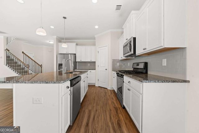 5214 Blake Branch, Flowery Branch, GA 30542