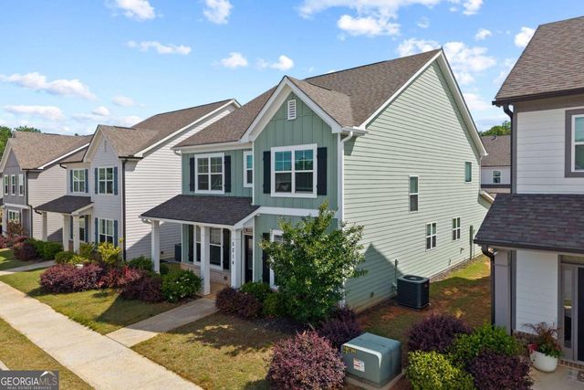 5214 Blake Branch, Flowery Branch, GA 30542