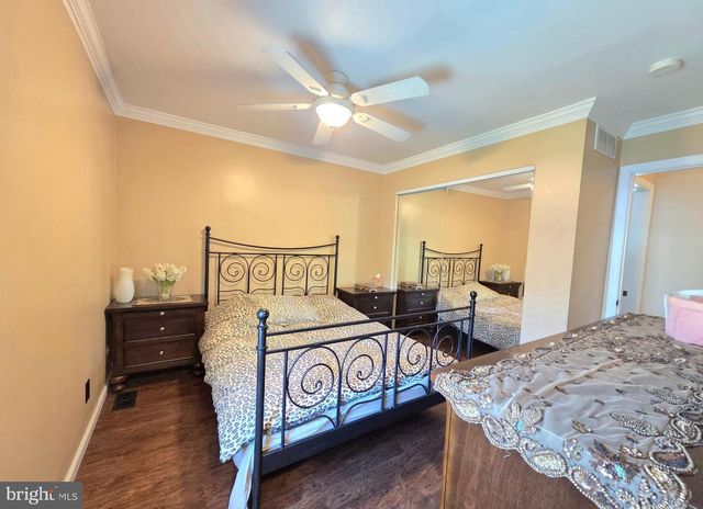 23 JAMES RUN, Cherry Hill, NJ 08002