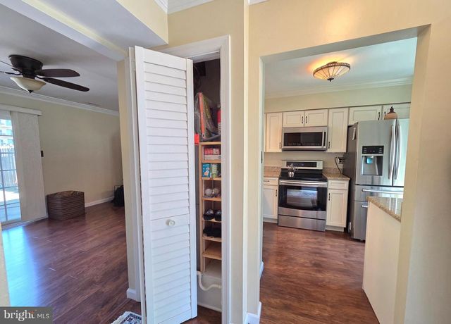 23 JAMES RUN, Cherry Hill, NJ 08002