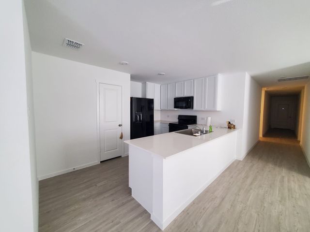 6742 Fairview Avenue, Princeton, TX 75407