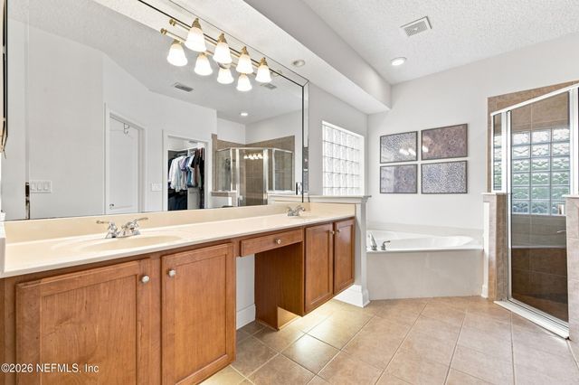441 CLEARWATER Drive, Ponte Vedra Beach, FL 32082