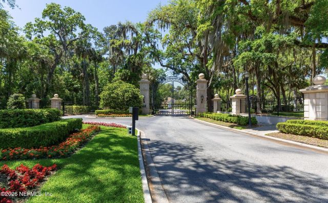 441 CLEARWATER Drive, Ponte Vedra Beach, FL 32082