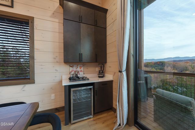 1843 Wild Briar Trail, Sevierville, TN 37876