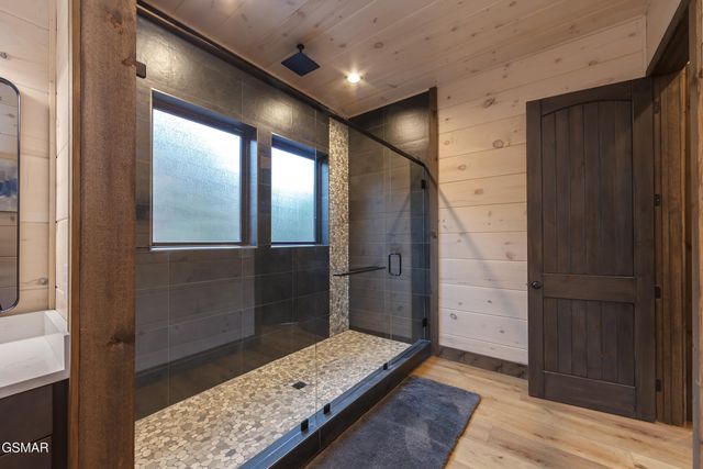 1843 Wild Briar Trail, Sevierville, TN 37876