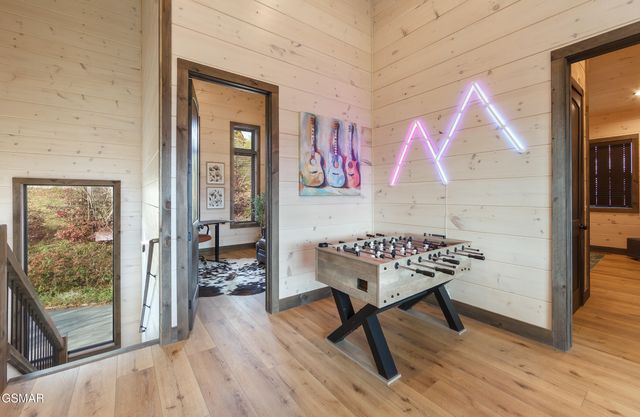 1843 Wild Briar Trail, Sevierville, TN 37876