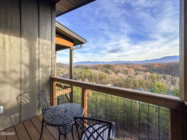 1843 Wild Briar Trail, Sevierville, TN 37876
