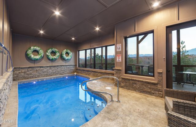 1843 Wild Briar Trail, Sevierville, TN 37876