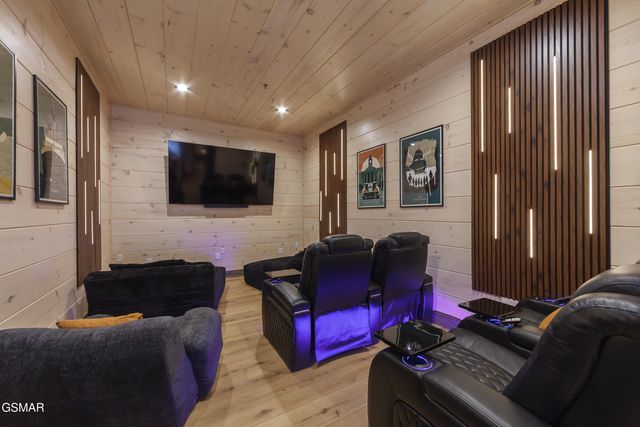 1843 Wild Briar Trail, Sevierville, TN 37876